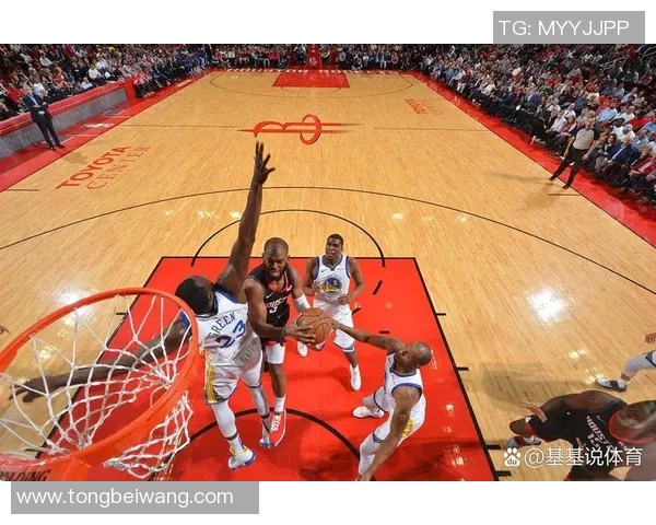 2020年NBA季后赛勇士与火箭激战回顾精彩瞬间与战术分析