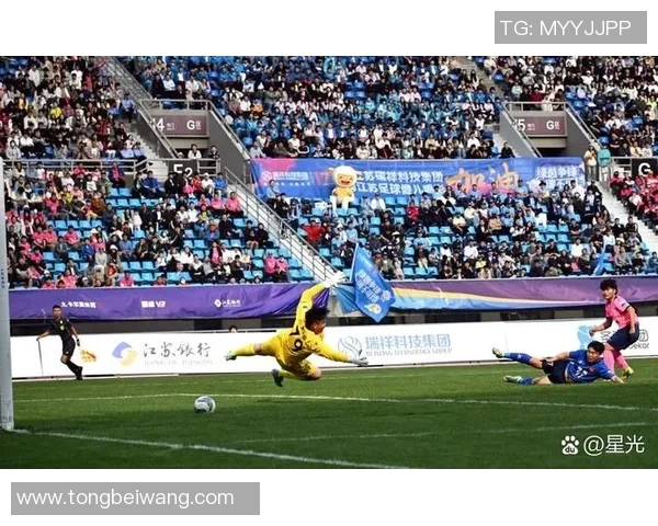 精彩足球5vs5对决视频集锦让你领略小场地的无限魅力与激情